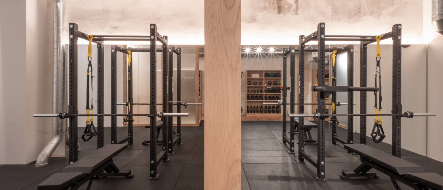https://www.gymate.co/wp-content/uploads/2022/02/GYMATE_COPYRIGHT_DAS-Studio_BD_23-uai-1440x617.jpg